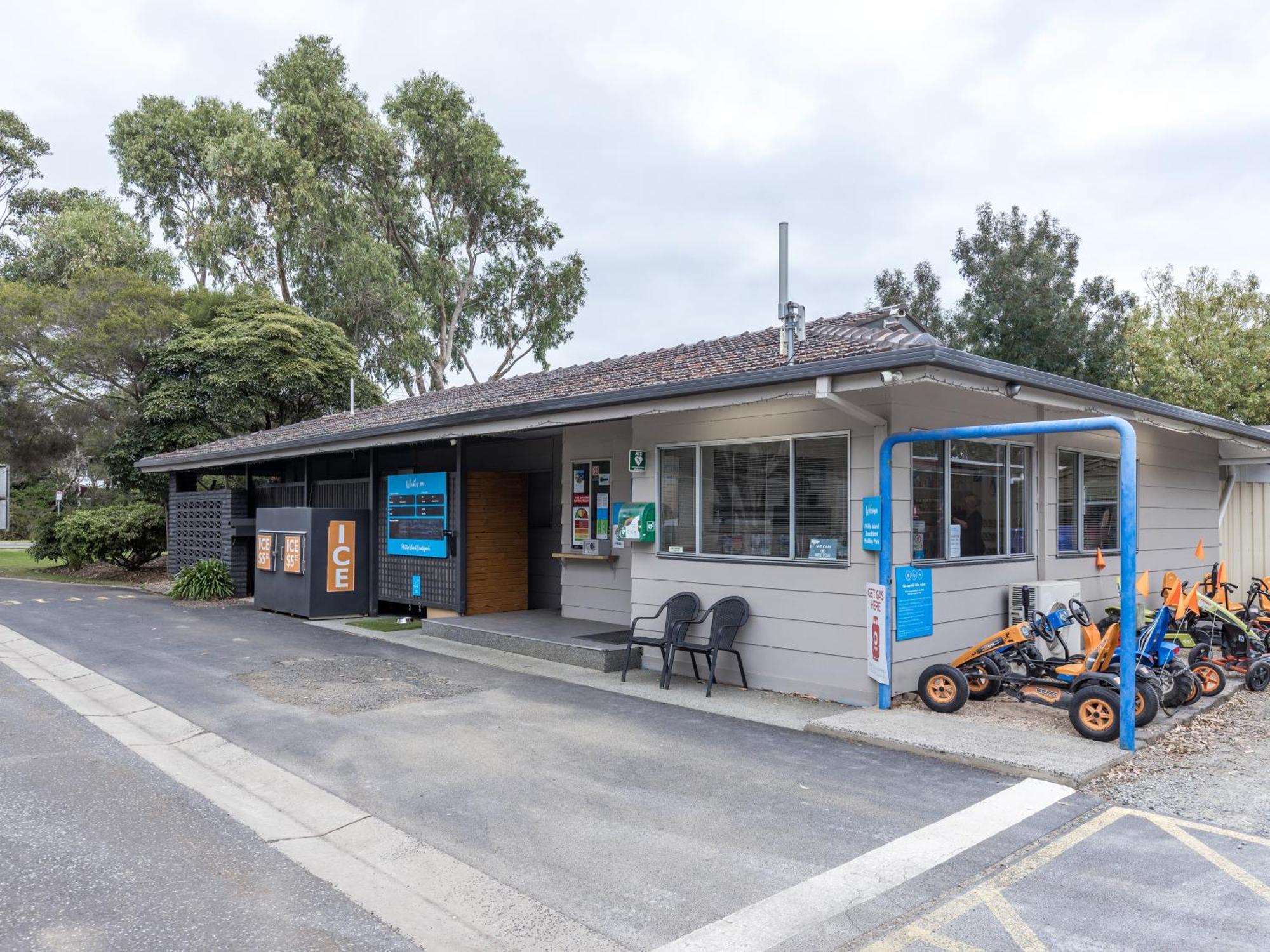 Nrma Phillip Island Beachfront Holiday Park Cowes Exterior foto