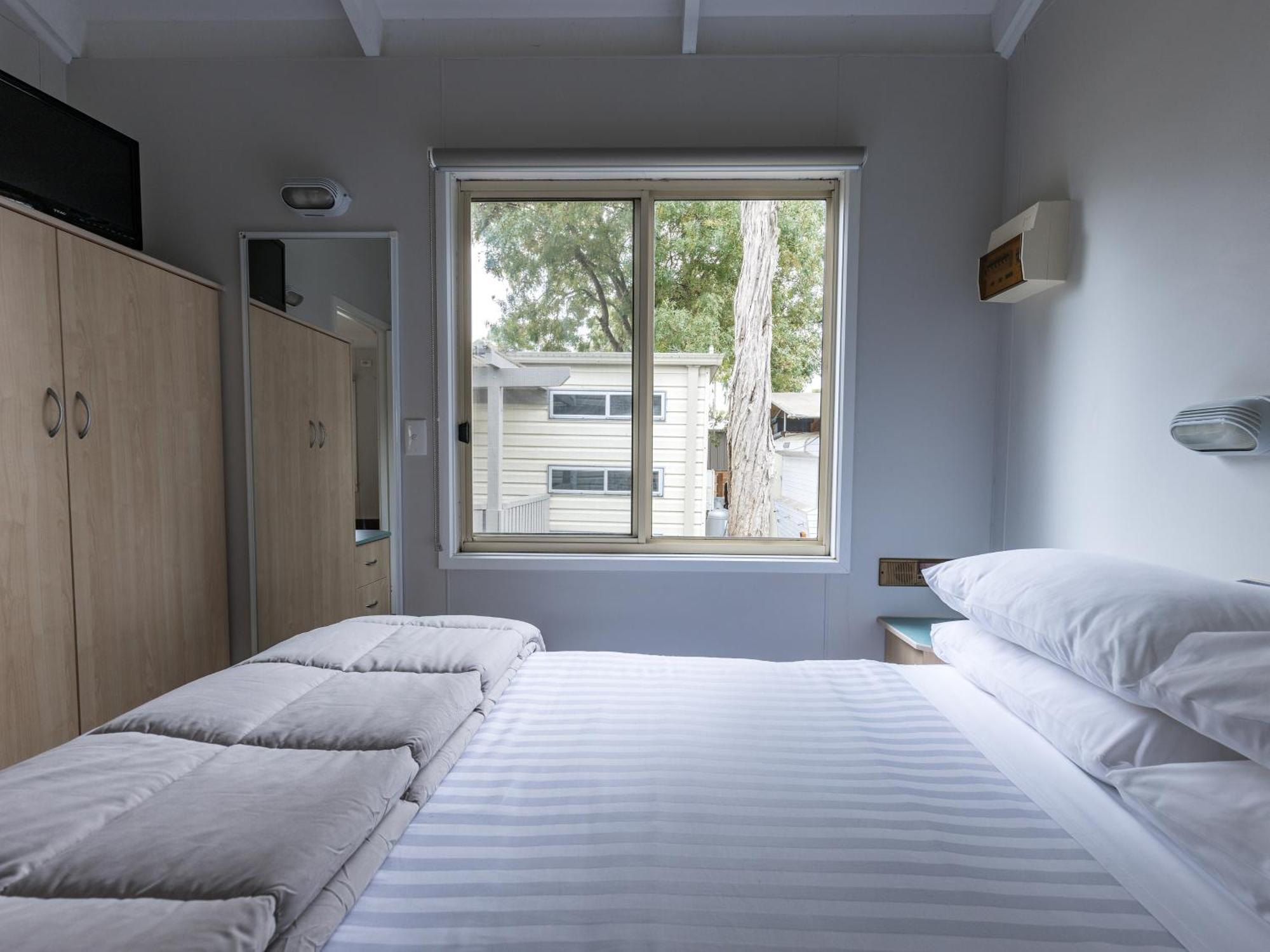 Nrma Phillip Island Beachfront Holiday Park Cowes Zimmer foto